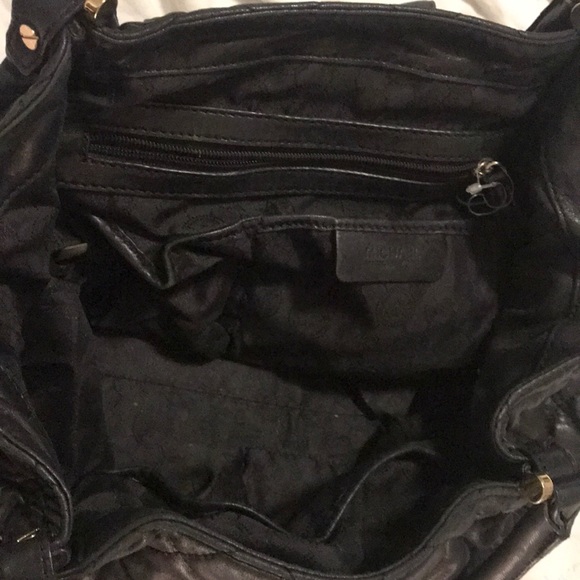 Black Michael Kors quilted bag - Picture 2 of 4